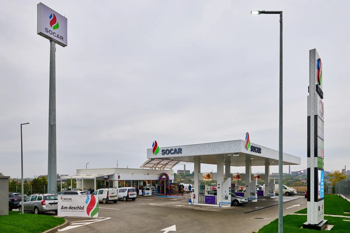 Rumıniyada SOCAR brendi altında 100-cü YDM istifadəyə verilib