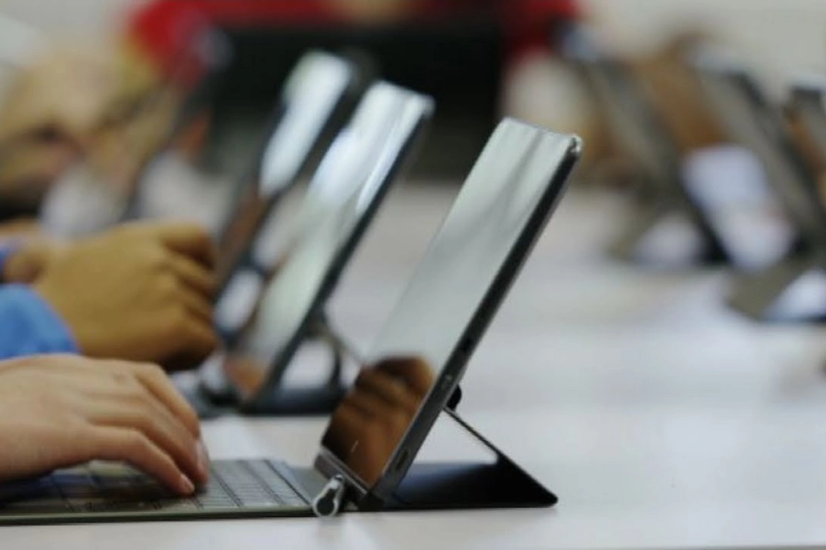 В Азербайджане обсуждается важное новшество в связи с учебниками