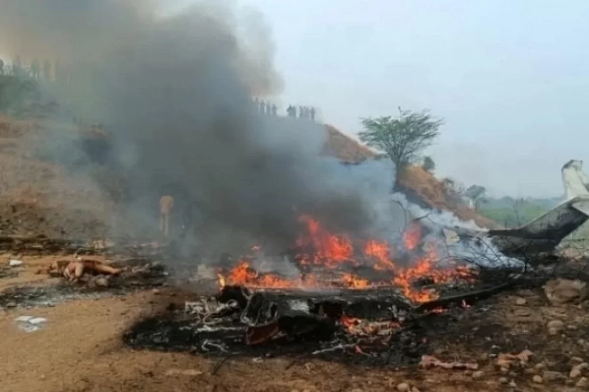 In India, a plane carrying the deputy head of the Maharashtra state crashed, five people died