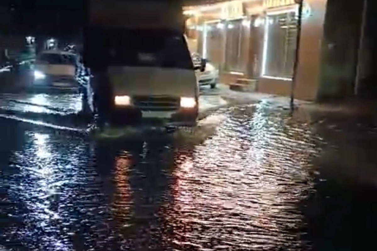 Bakıda yağış sularının yaratdığı daha bir PROBLEM