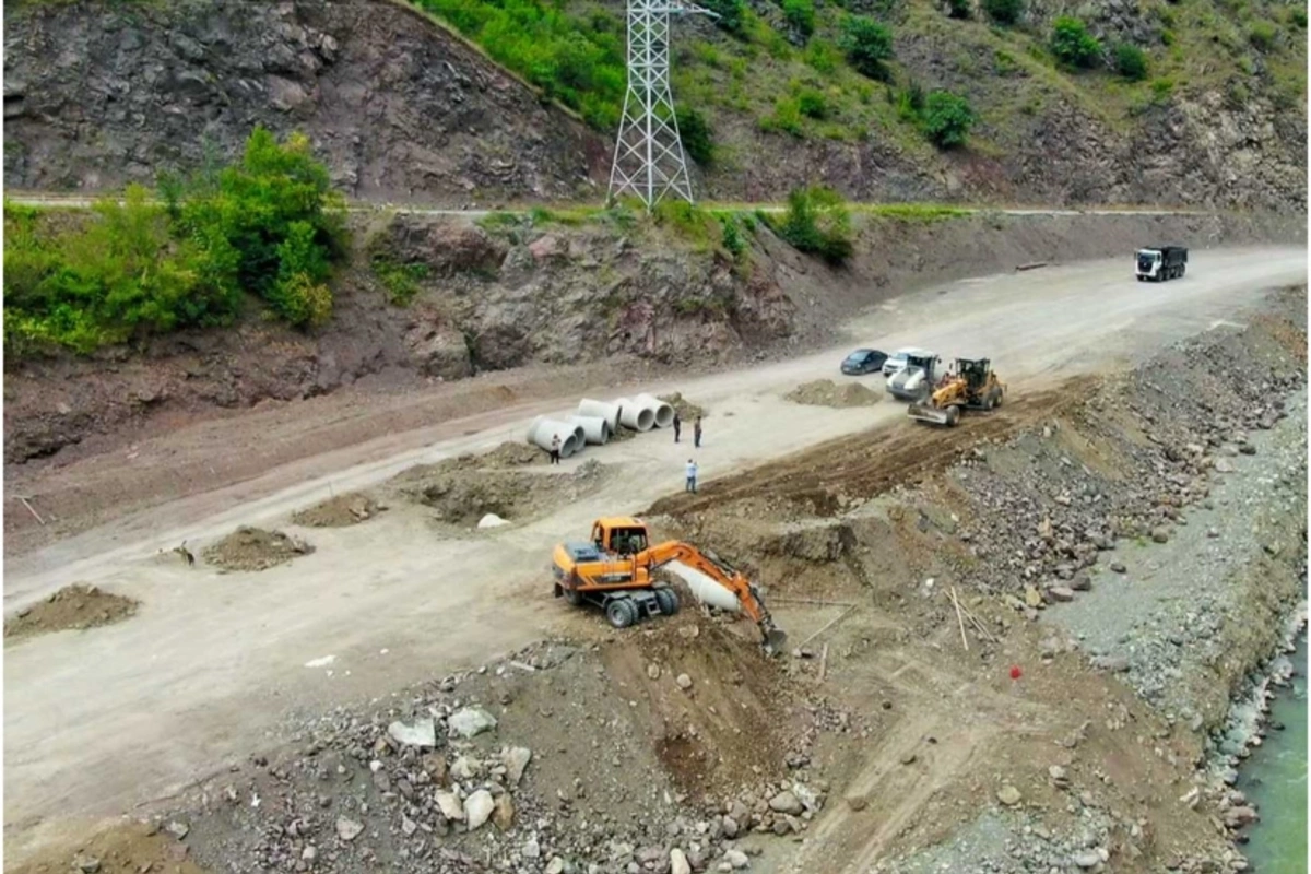 Suqovuşan-Sərsəng su anbarı-Qozlukörpü-Kəlbəcər yolunun tikintisi ilə bağlı son vəziyyət açıqlanıb