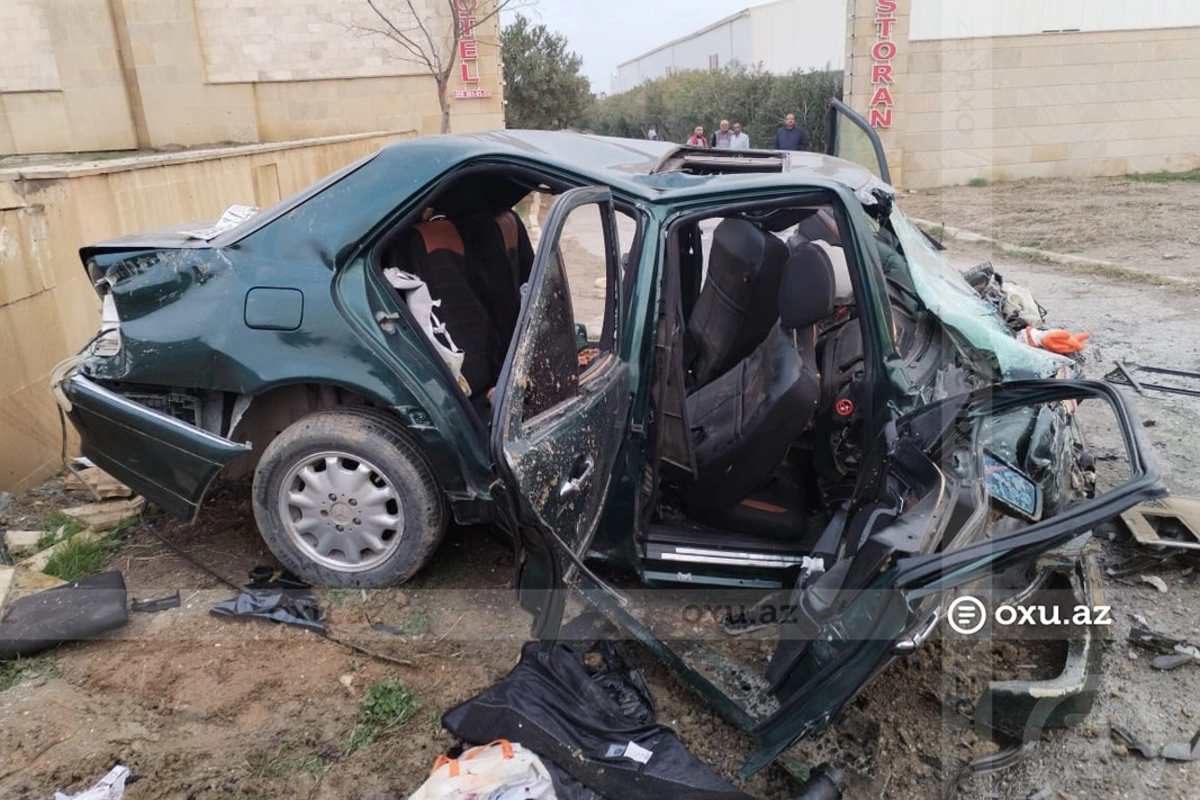 Смертельное ДТП в Баку: погибшие в аварии ехали на свадьбу