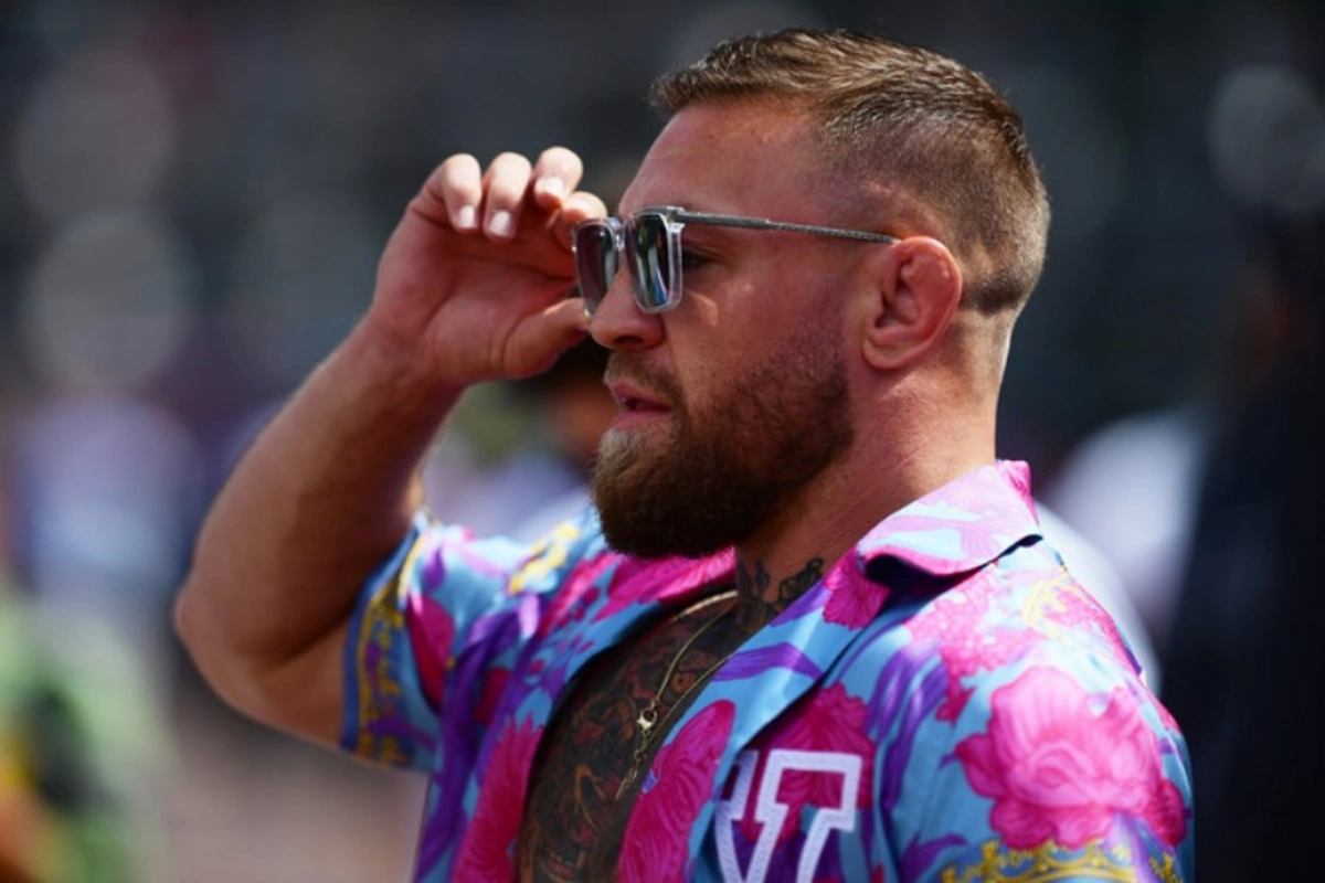Конор Макгрегор объявил соперника на турнир UFC в Белом доме Конор Макгрегор объявил соперника на турнир UFC в Белом доме