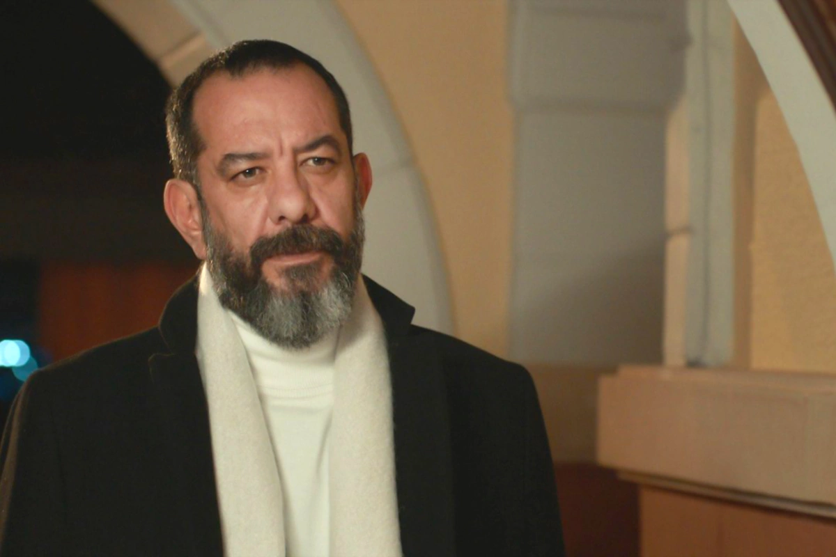 Arka Sokakların 53 yaşlı aktyoru xərçəngdən vəfat etdi Arka Sokakların 53 yaşlı aktyoru xərçəngdən vəfat etdi
