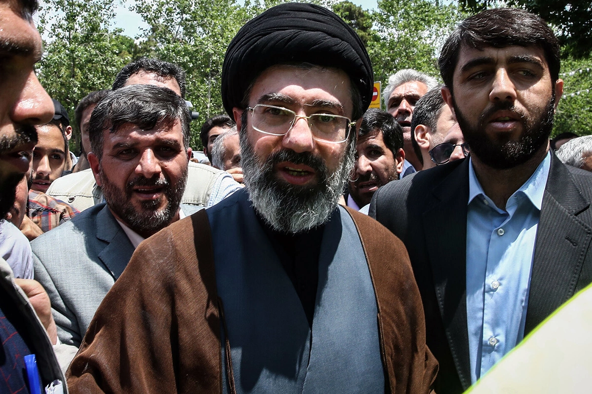 Müctəba Xamenei sağdır