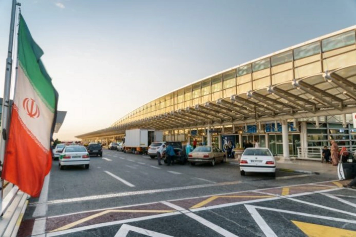 İran müvəqqəti olaraq bütün aviareysləri ləğv edib