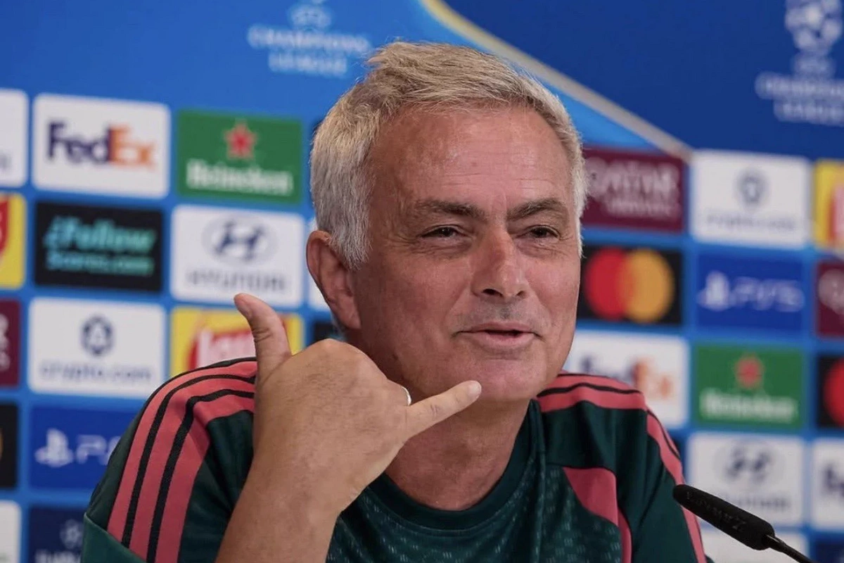 Mourinyo gənc futbolçunun zəif tərəflərini açıqladı: Hələ çox şeyi öyrənməlidir