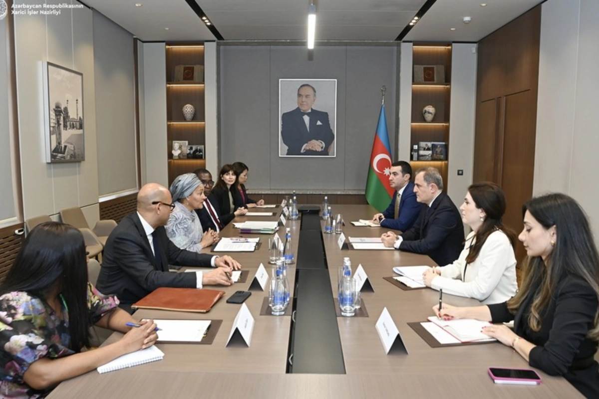 Ceyhun Bayramov Quterreşin müavini ilə Azərbaycanın COP29 Sədrliyinin prioritetlərini müzakirə edib Ceyhun Bayramov Quterreşin müavini ilə Azərbaycanın COP29 Sədrliyinin prioritetlərini müzakirə edib