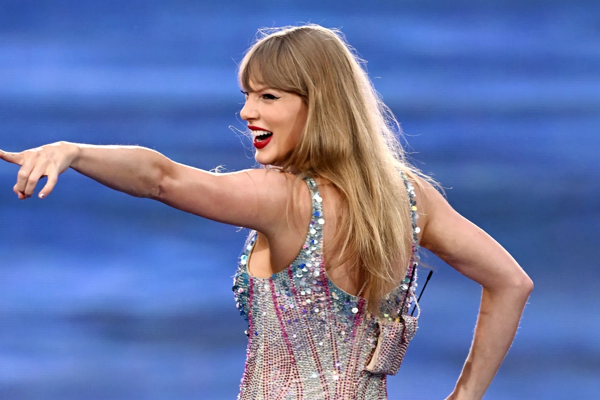Taylor Swift has dethroned Adele: Life of a Showgirl sets absolute sales record Taylor Swift has dethroned Adele: Life of a Showgirl sets absolute sales record
