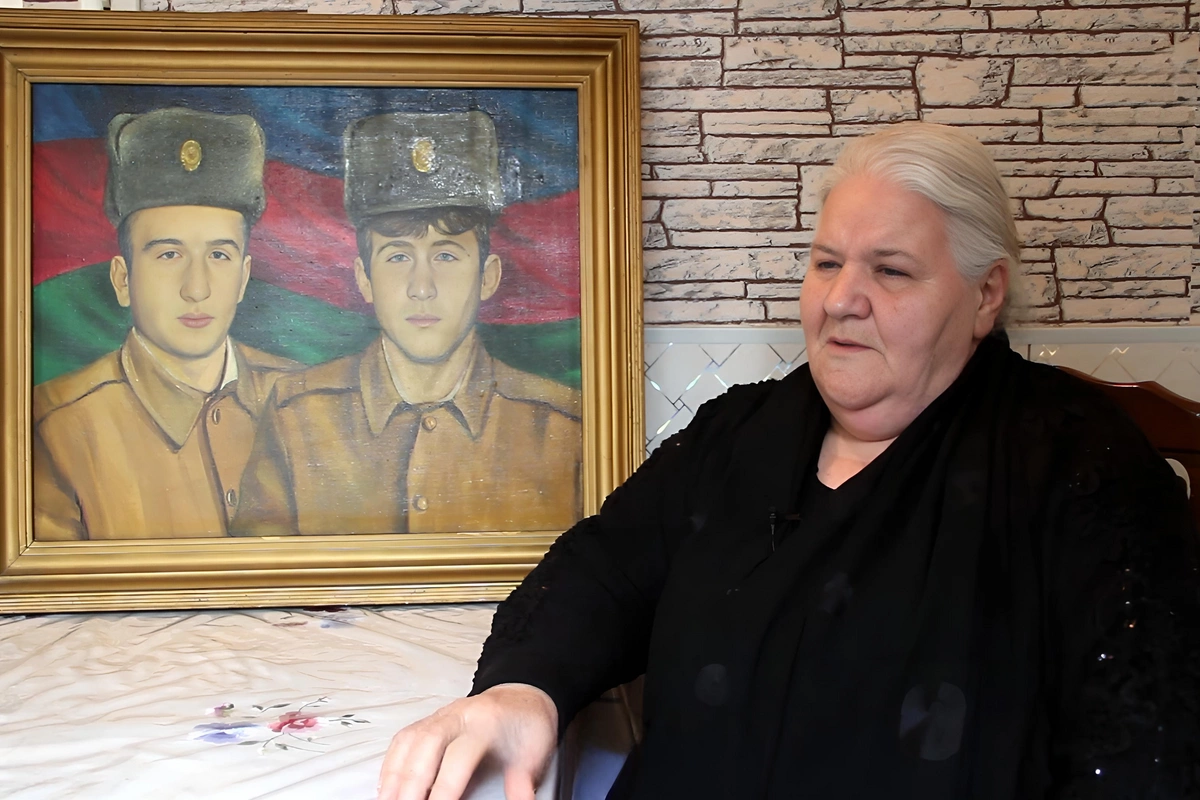 İki oğlu şəhid olan ana vəfat etdi