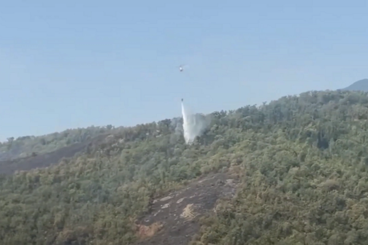 Xocavənd, Ağdərə və Zəngilandakı yanğınların söndürülməsinə helikopterlər cəlb olunub