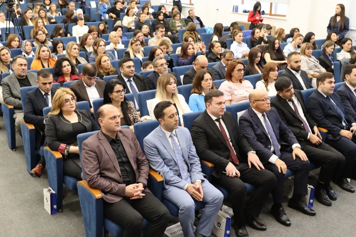 Xankəndidə Vətəndəsən II Qarabağ Təhsil Forumu keçirilib