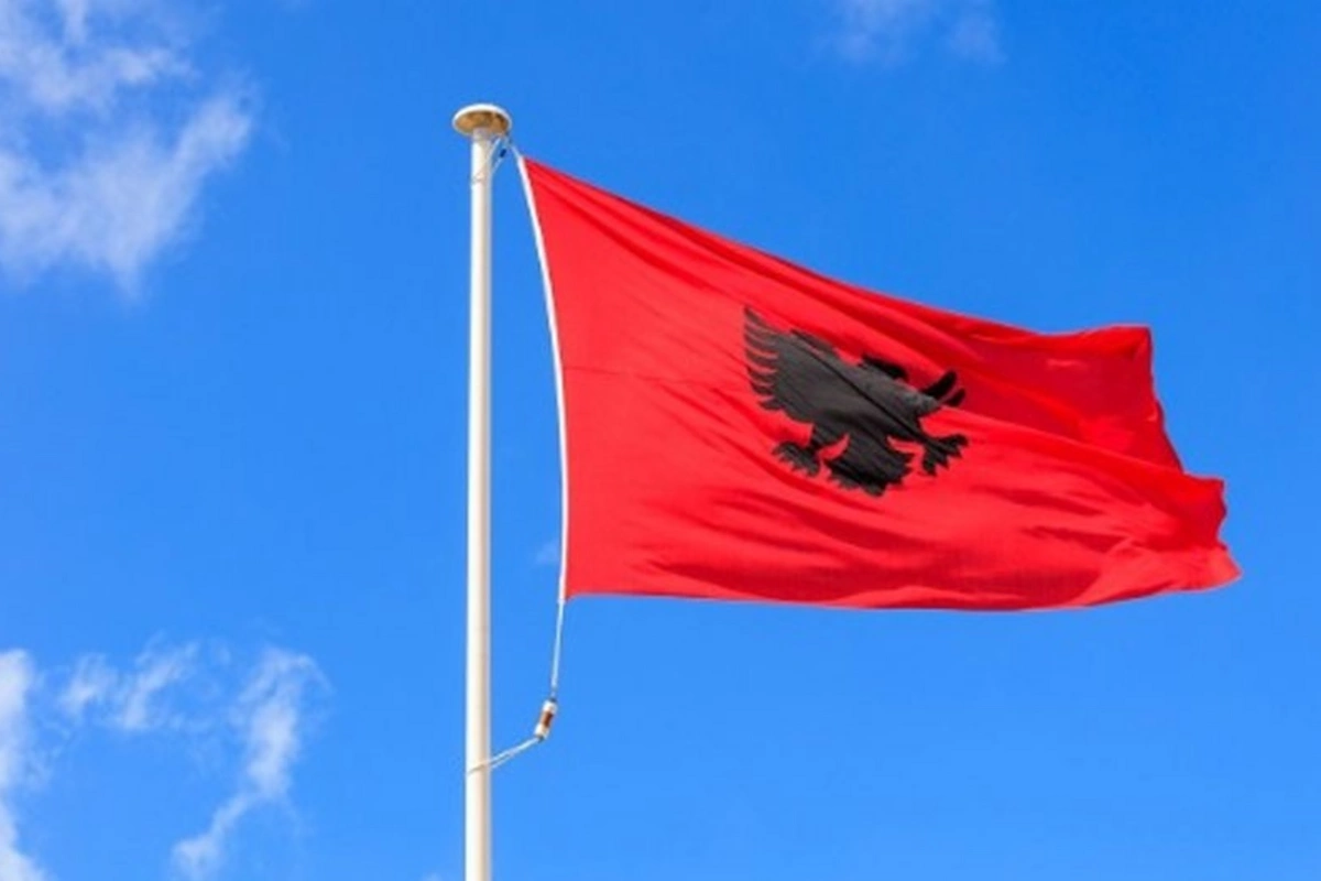 Tirana Azərbaycan və Ermənistanın dialoqu seçmək qərarını yüksək qiymətləndirir Tirana Azərbaycan və Ermənistanın dialoqu seçmək qərarını yüksək qiymətləndirir