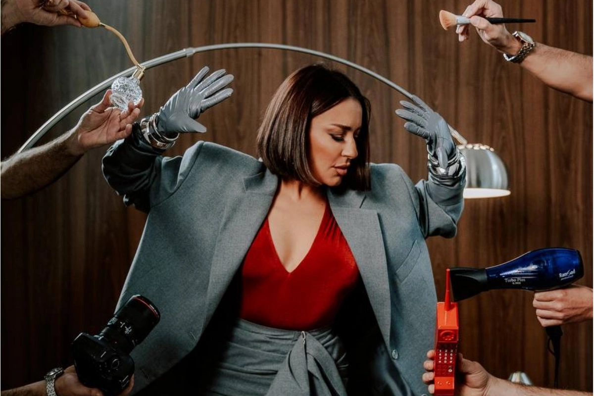 Xalq artistindən FƏRQLİ FOTOSESSİYA