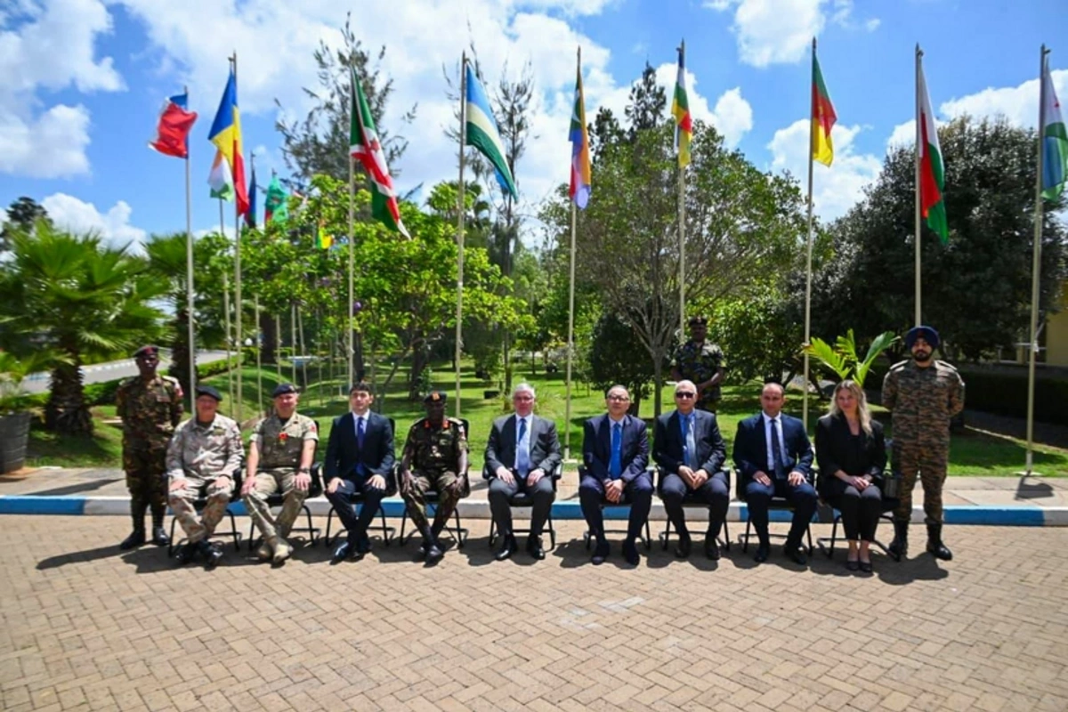 Azərbaycan və Keniya minatəmizləmə sahəsində təcrübələrini bölüşüb