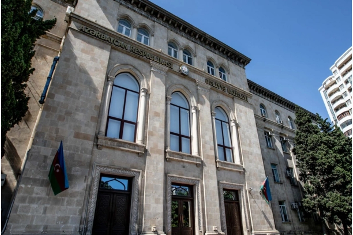 Ədliyyə Nazirliyinin iki əməkdaşına ali xüsusi rütbə verilib - SƏRƏNCAM