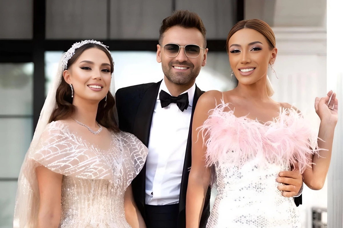 Röya Ayxan qardaşına bahalı avtomobil hədiyyə etdi