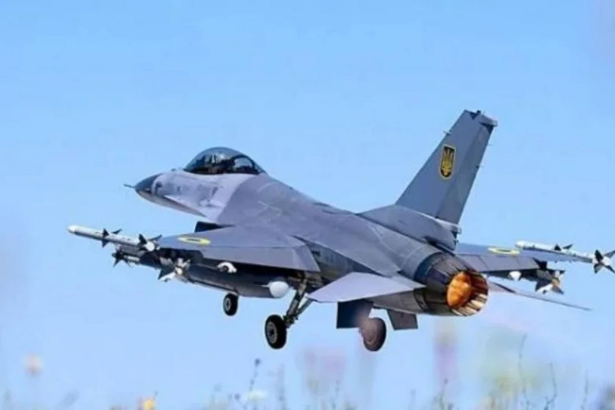 An F-16 fighter jet crashed in Ukraine