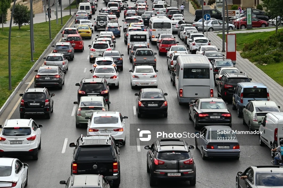 Paytaxtın hansı küçələrində sıxlıq müşahidə olunur?