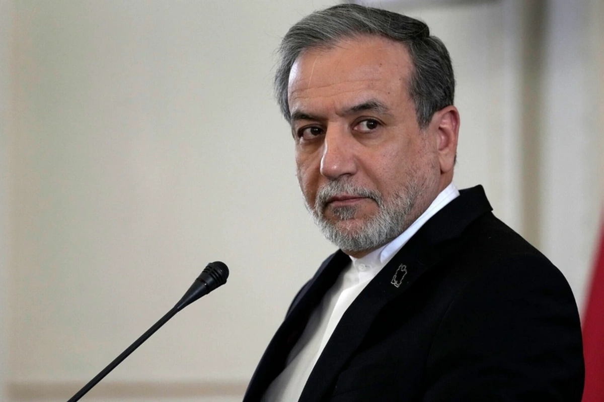 Əraqçi: ABŞ İran ərazisində ordumuza təlim qaydalarını diktə etməyə çalışır