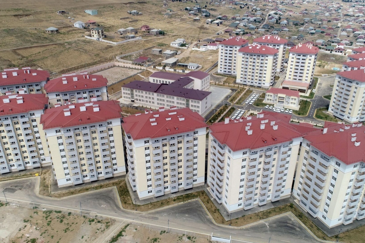 Bakının ayrı-ayrı küçələri üzrə mənzillərin QİYMƏTLƏRİ