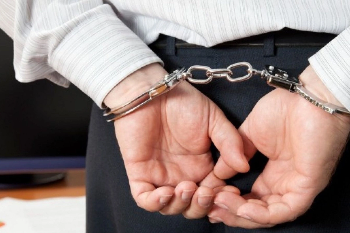 Полиция задержала мужчину за неуважительное поведение в соцсети