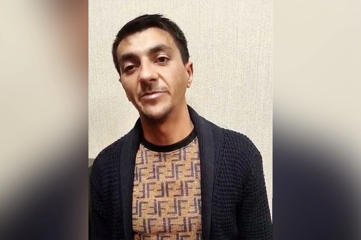 Anasının kartındakı pulları oğurlayıb arvadına göndərdi