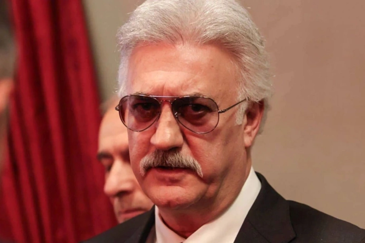 Teatrlar üçün 4 milyard 692 milyonun kifayət etməməsindən şikayətləndi