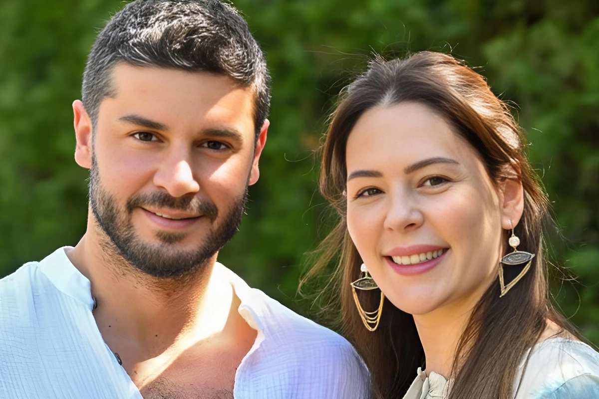 Zəlzələdən danışan Berk Oktay: Ayaqyalın çölə qaçdıq