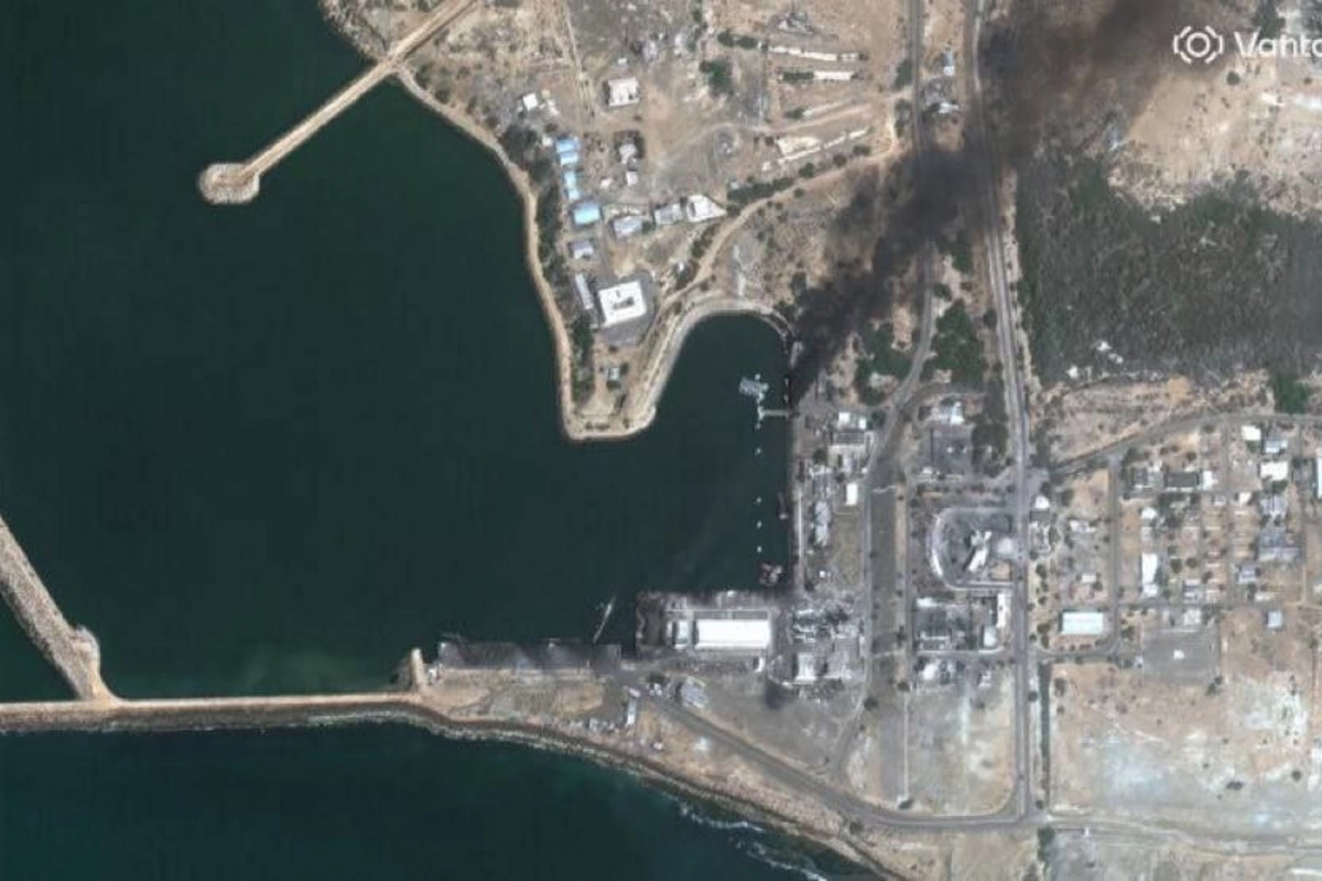 ABŞ İranın Oman körfəzi sahilindəki hərbi bazasına zərbə endirib