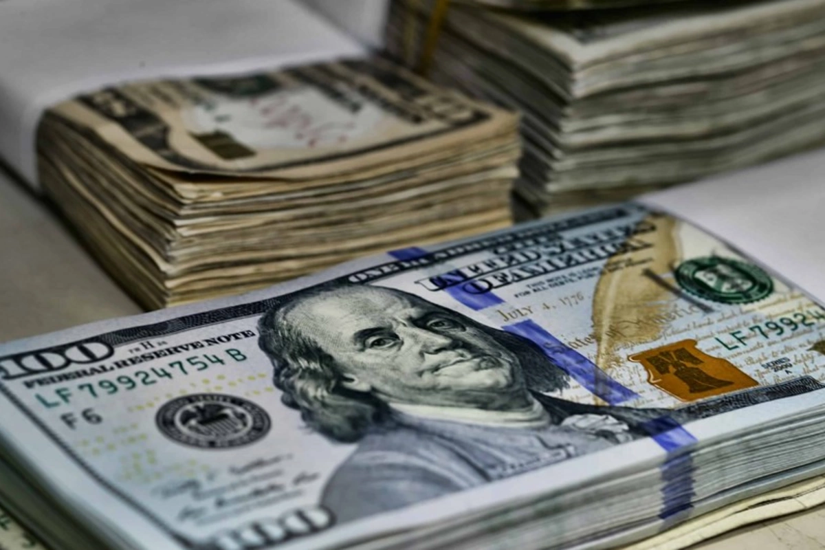 Azerbaijan increased its foreign exchange reserves by almost $3 billion in the first quarter Azerbaijan increased its foreign exchange reserves by almost $3 billion in the first quarter