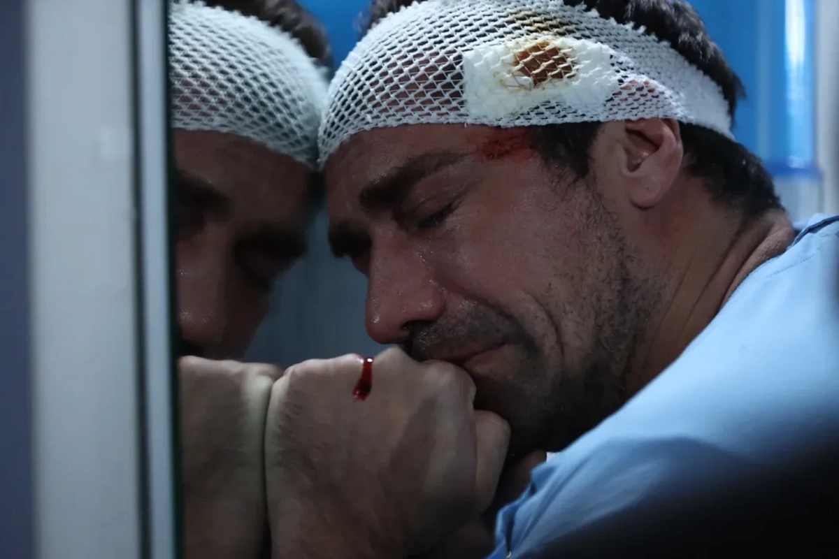 Məşhur aktyor rolu üçün dayanmadan 6 saat ağladı