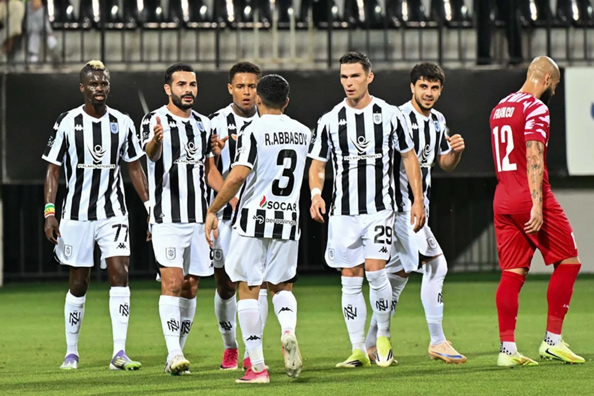 Neftçi ölkə çempionatlarında 150-ci böyükhesablı qələbəsini qazanıb