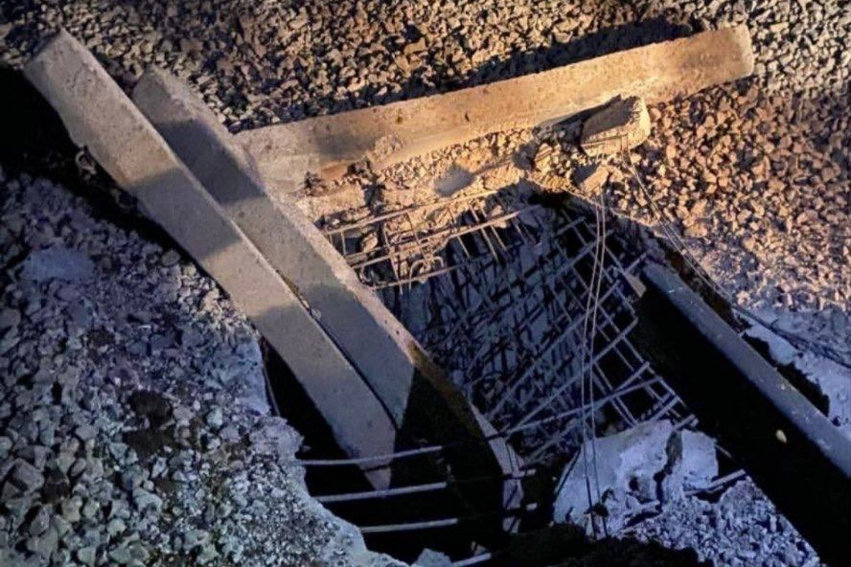 ABŞ zərbələrindən sonra Tehran-Məşhəd dəmir yolu üzrə hərəkət dayandı