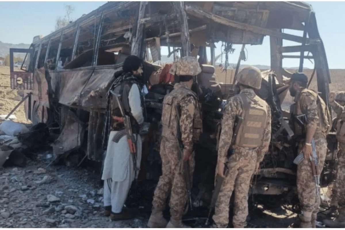 Pakistan 331 əfqan hərbçinin öldüyünü açıqlayıb