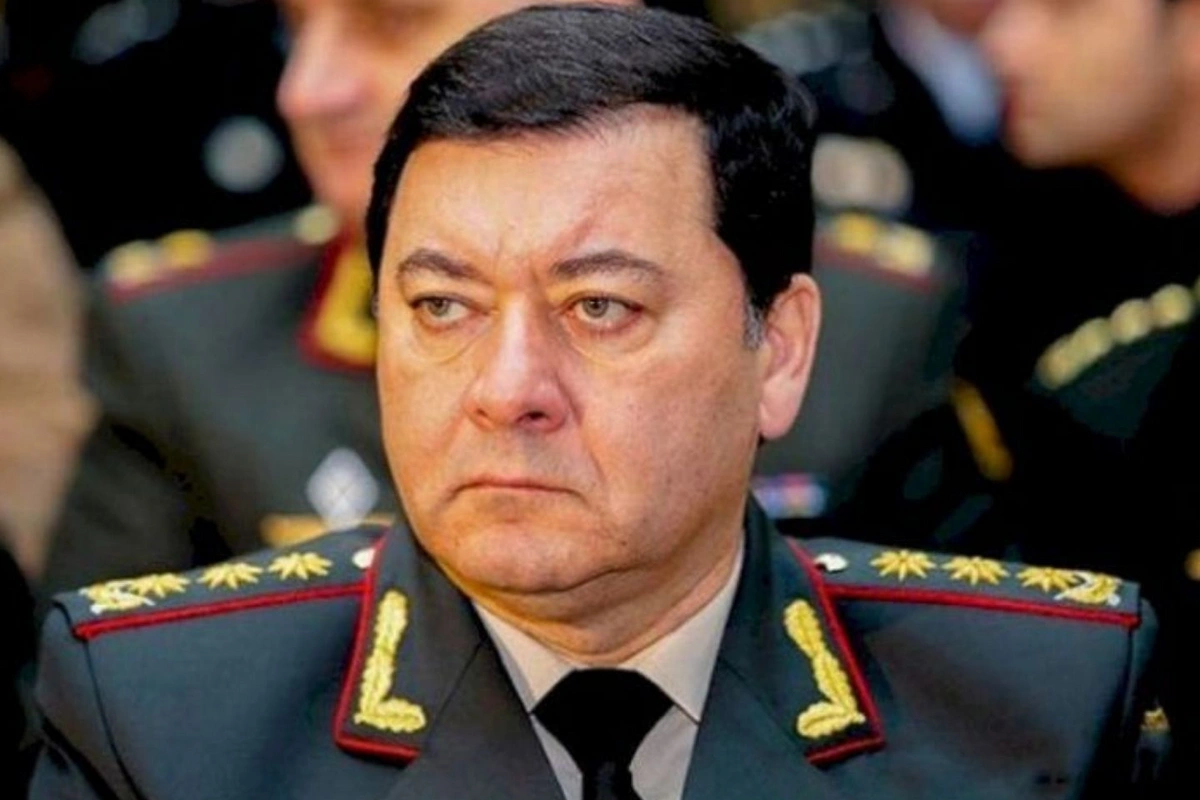 Суд по делу о коррупции в Минобороны: По указанию Наджмеддина Садыкова было выдано 800 000 манатов