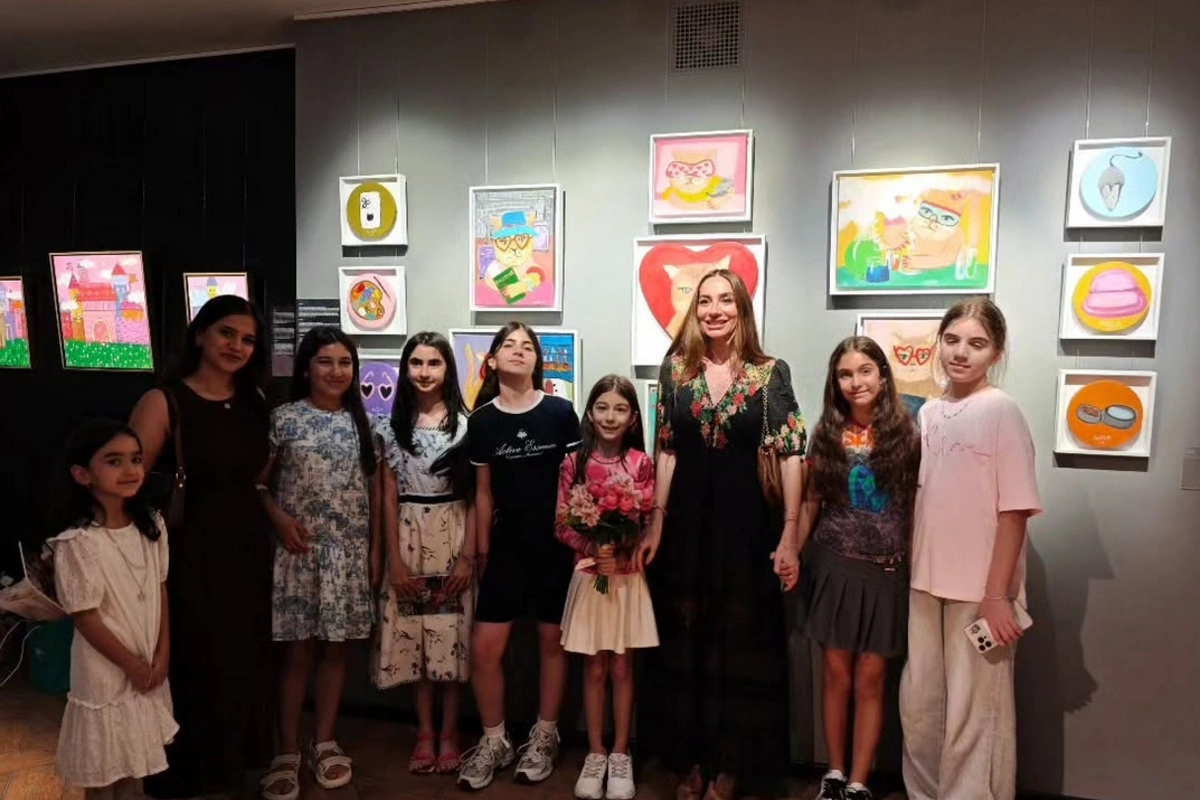 Arzu Aliyeva visited the art gallery Gallery