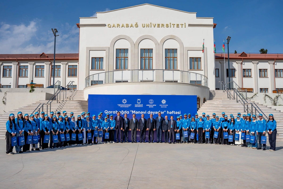 Qarabağ Universitetində Mənəvi dəyərlər günü keçirilib Qarabağ Universitetində Mənəvi dəyərlər günü keçirilib
