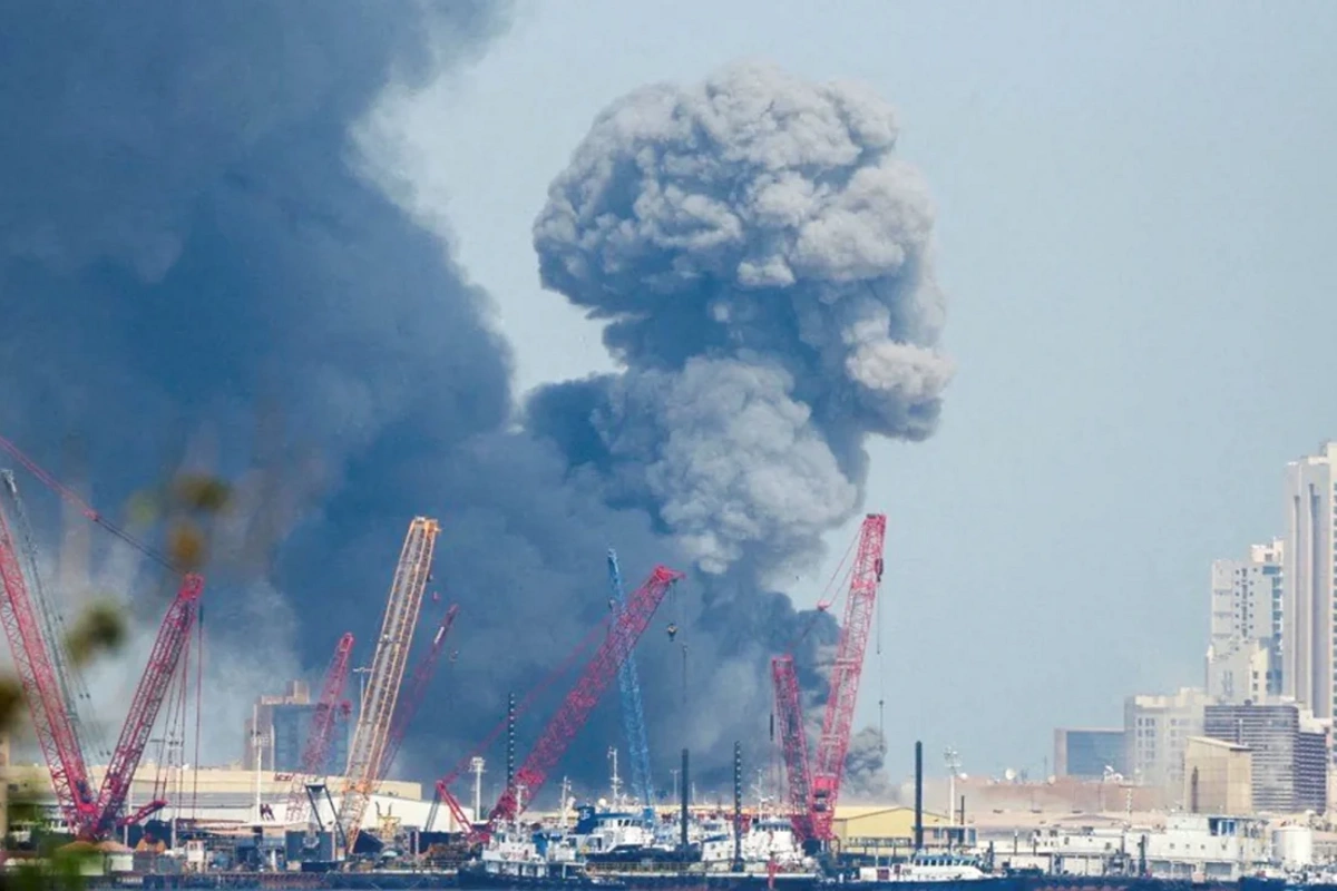 İran ABŞ-nin BƏƏ və Küveytdəki bazalarına zərbələr endirib