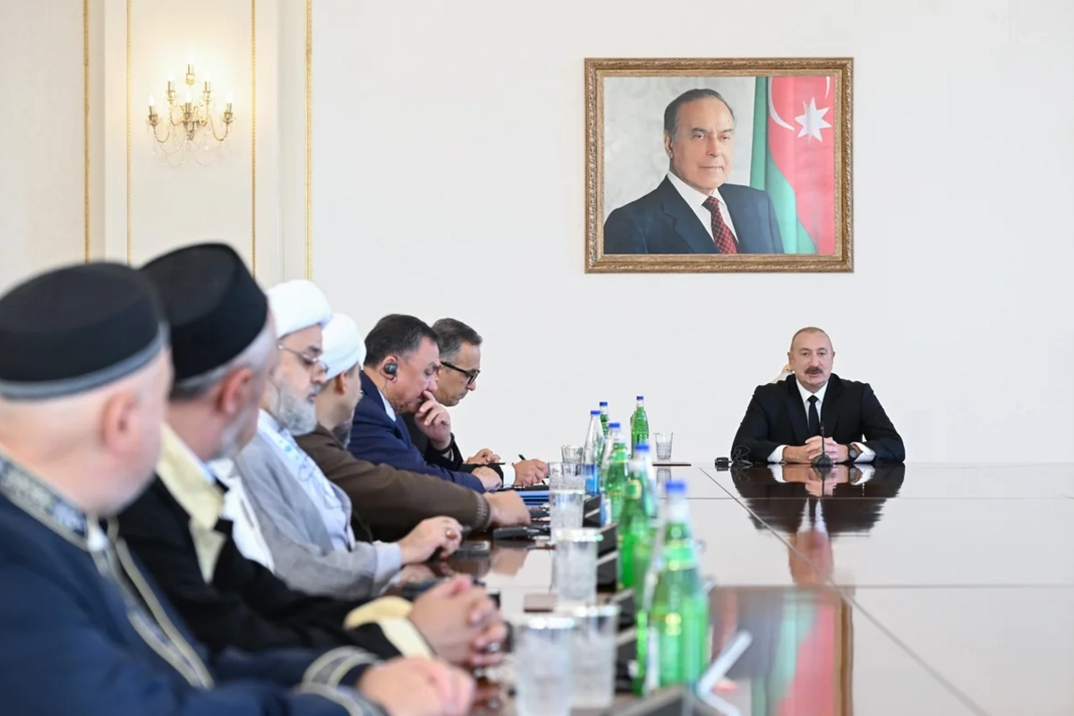 İlham Əliyev: Müsəlman aləmində baş verən bəzi hadisələr bizim hamımızı narahat edir