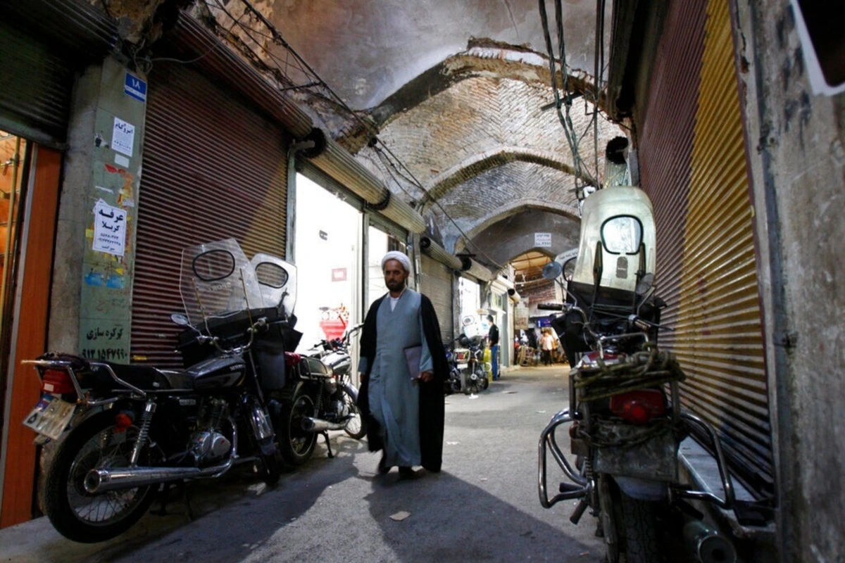 В Тебризе введено военное положение
