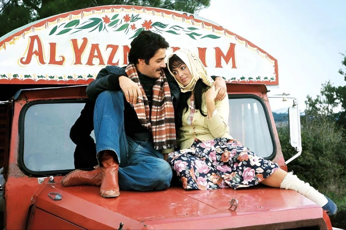 Selvi Boylum Al Yazmalım filminin senari müəllifi 79 yaşında vəfat etdi