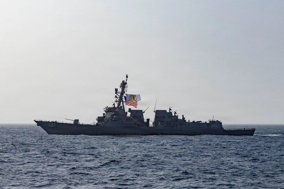 CENTCOM İranın iki ABŞ hərbi gəmisini vurması barədə iddiaları təkzib edib