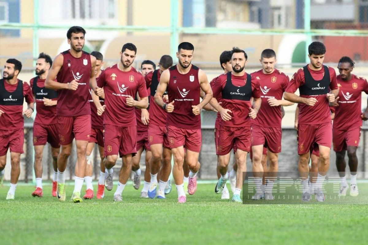 Neftçi 2025/2026 mövsümünün startından əvvəl növbəti məşqini keçirib Neftçi 2025/2026 mövsümünün startından əvvəl növbəti məşqini keçirib