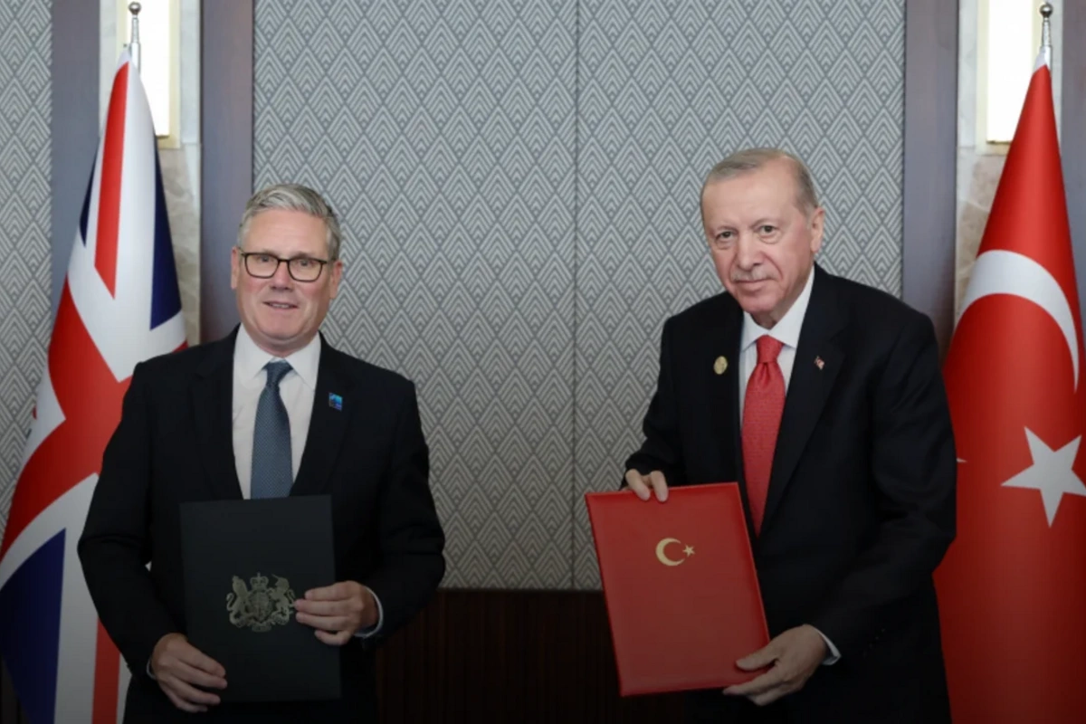 Türkiyə və Böyük Britaniya təhlükəsizlik və müdafiə tərəfdaşlığı müqaviləsi imzalayıb