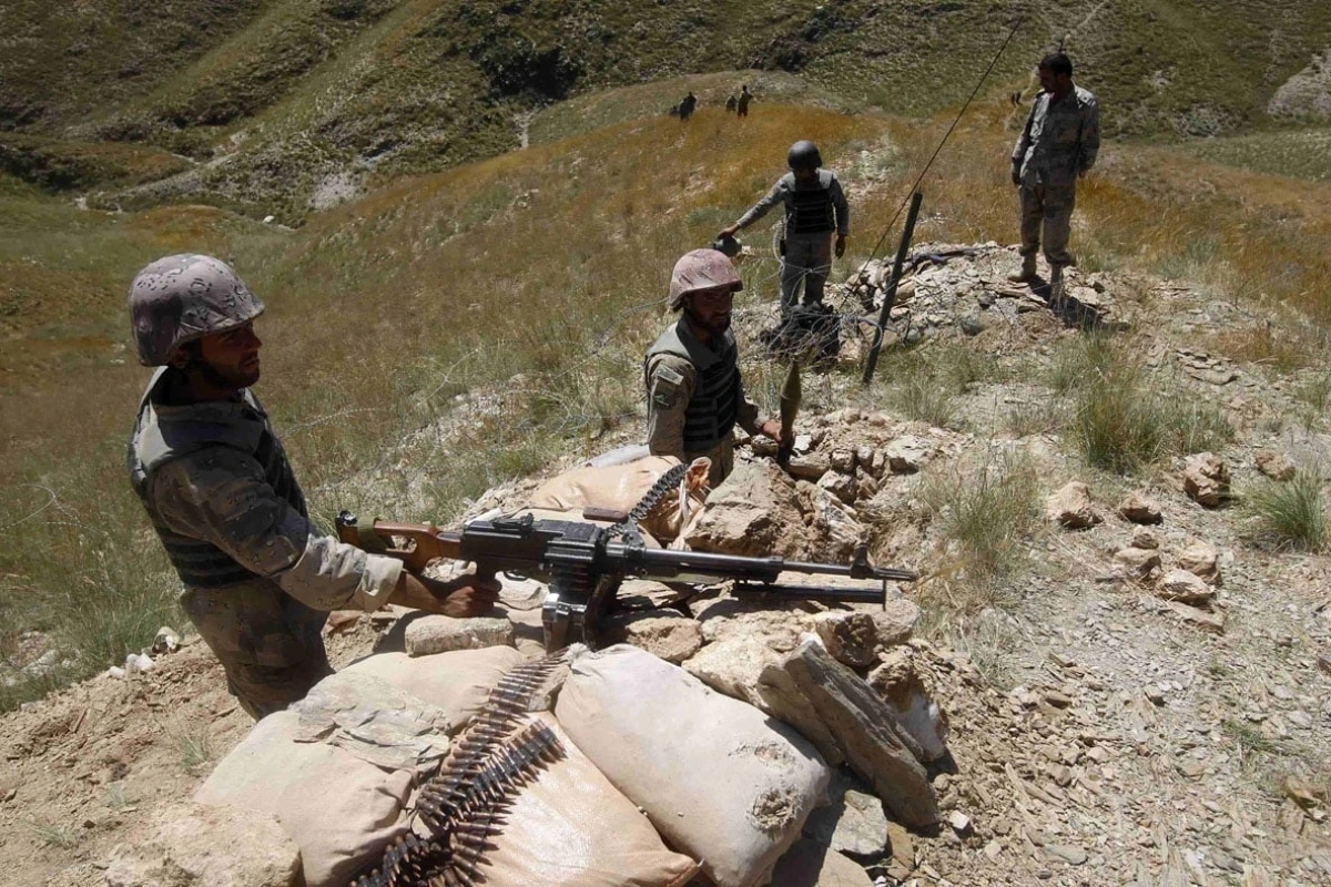 Pakistan və Əfqanıstan arasında atəşkəs uzadıldı Pakistan və Əfqanıstan arasında atəşkəs uzadıldı