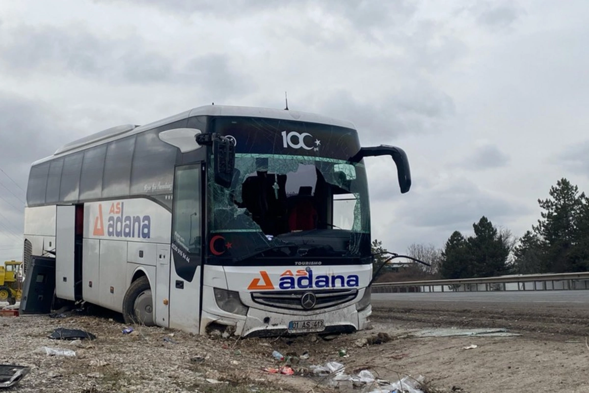 Türkiyənin Ankara şəhərində ağır yol qəzası baş verib, yaralılar var