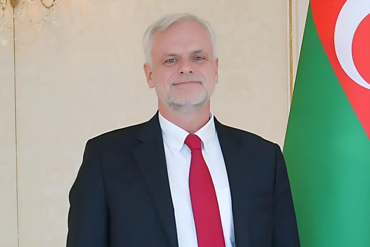 ABŞ-nin Azərbaycandakı səfiri səhhətinə görə istefa verib ABŞ-nin Azərbaycandakı səfiri səhhətinə görə istefa verib