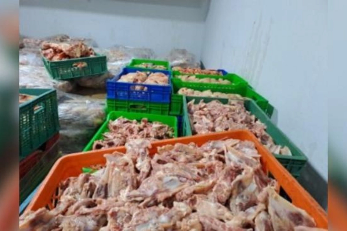 Bakıda mal əti adı ilə at ətindən dönər hazırlanırmış