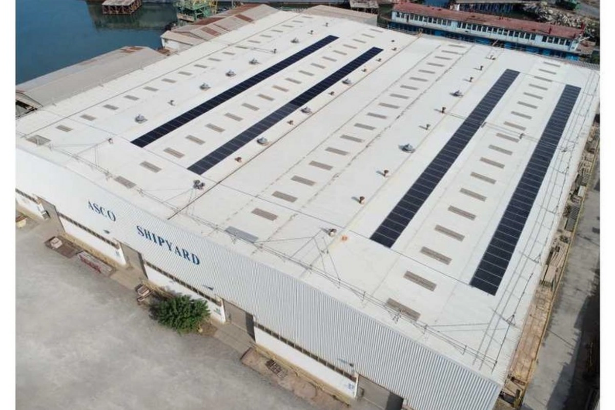 Bibiheybət Gəmi Təmiri Zavodunda 162 günəş paneli quraşdırılıb Bibiheybət Gəmi Təmiri Zavodunda 162 günəş paneli quraşdırılıb